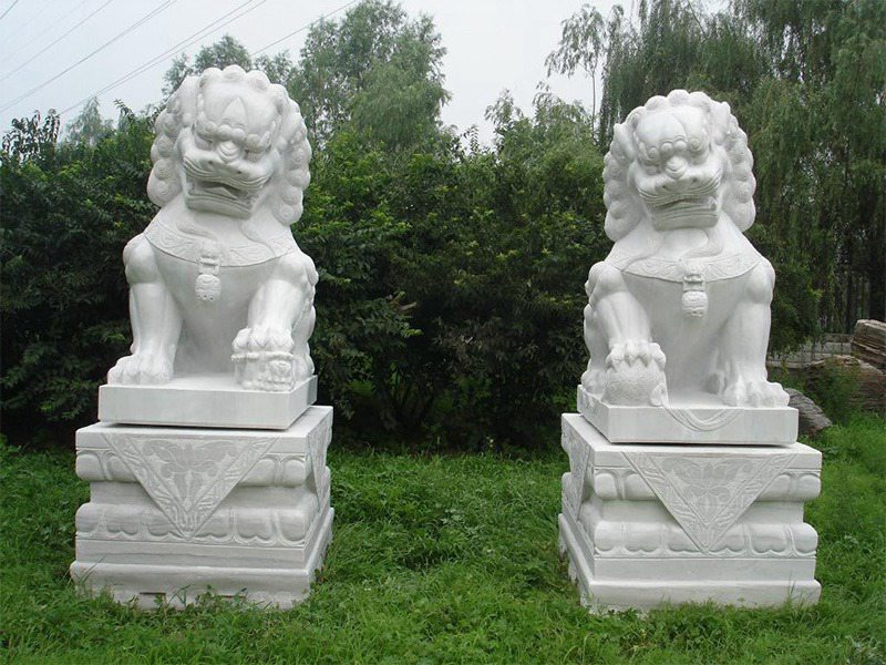 漢白玉石雕獅子一對(duì)[編號(hào)123]
