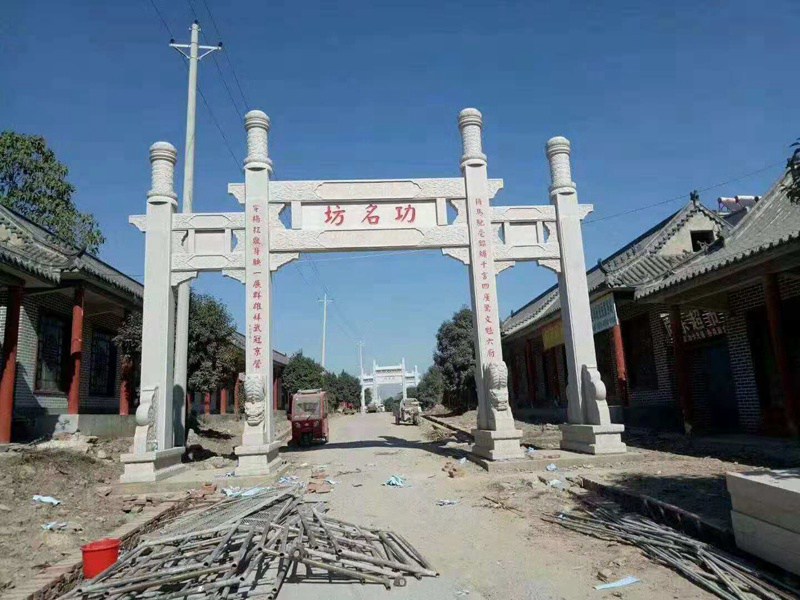 石雕牌樓