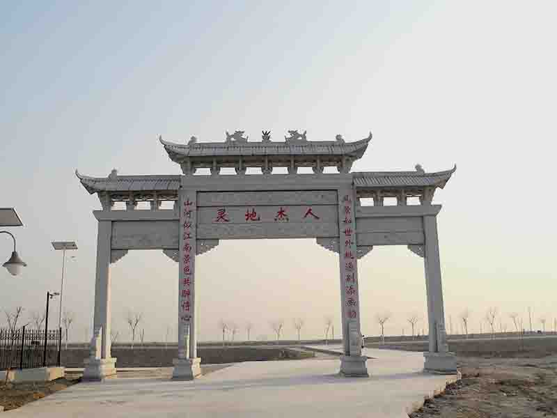 三門(mén)三樓農(nóng)村石牌坊