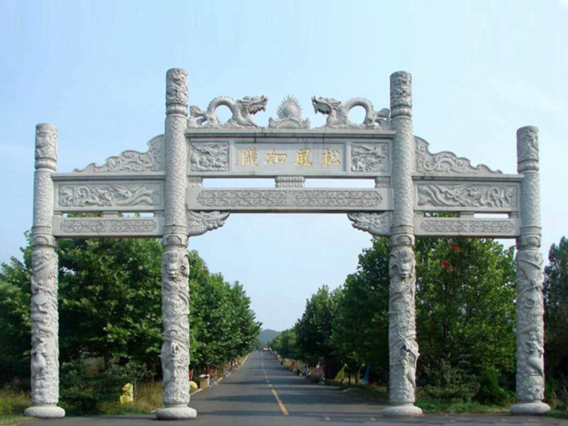 景區(qū)三門沖天式石牌坊牌樓（編號001）